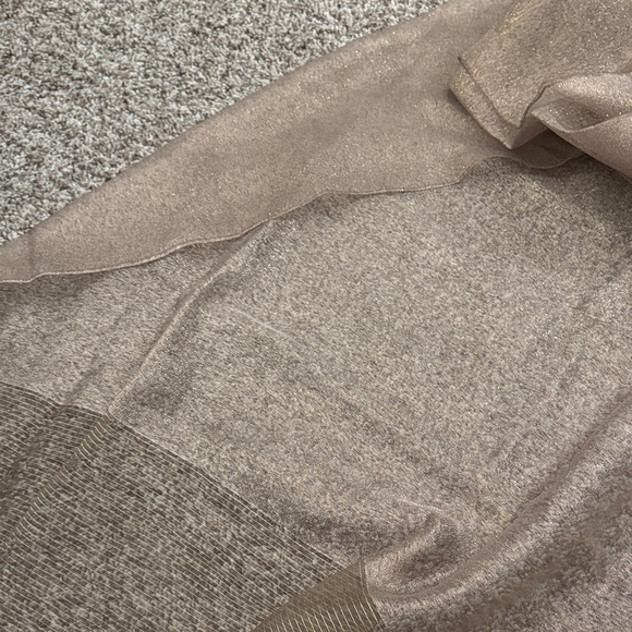 NWT SAACHI Gold Scarf - Picture 4 of 4